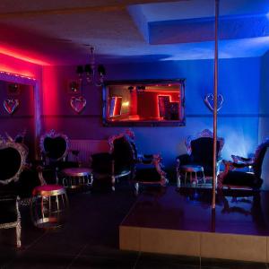Discos & Nightclubs und andere Sextreffpunkte auf Poppen.de